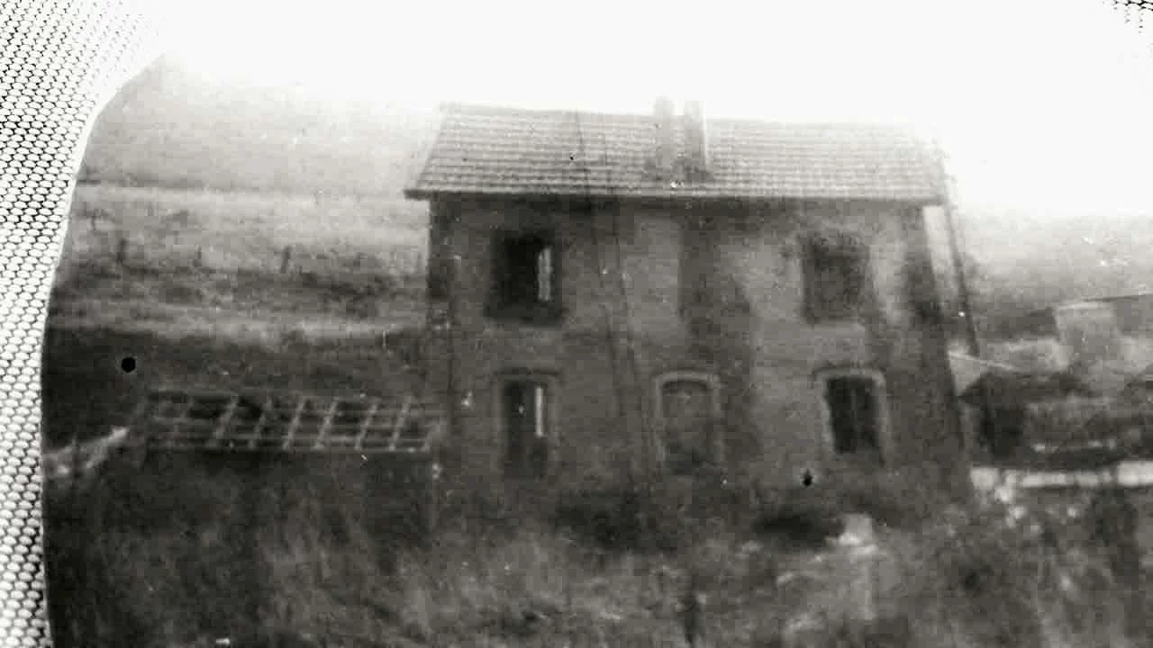 Maison du garde-barrière près de l’étang — avant rénovation