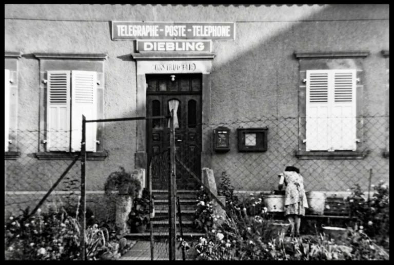 L’ancienne poste du 12 rue Principale après 1945